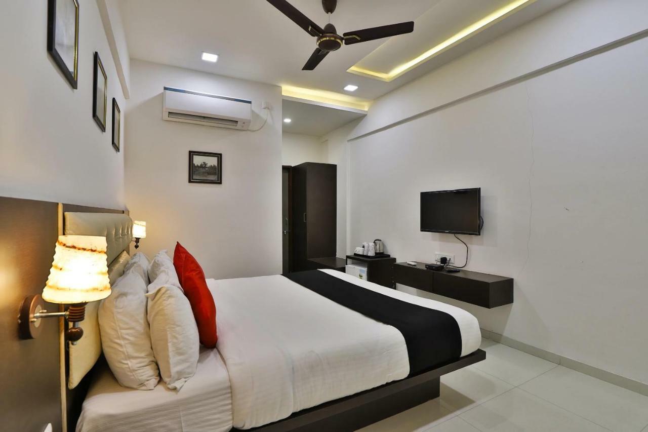 Banyan Paradise Resort Vadodara Exterior foto
